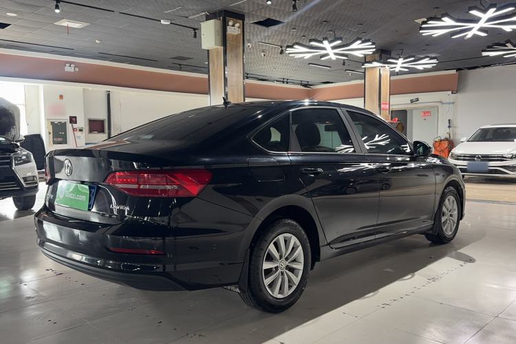 Used Volkswagen Lavida 2019 1.5L Automatic Fashion Edition China VI Exterior 4