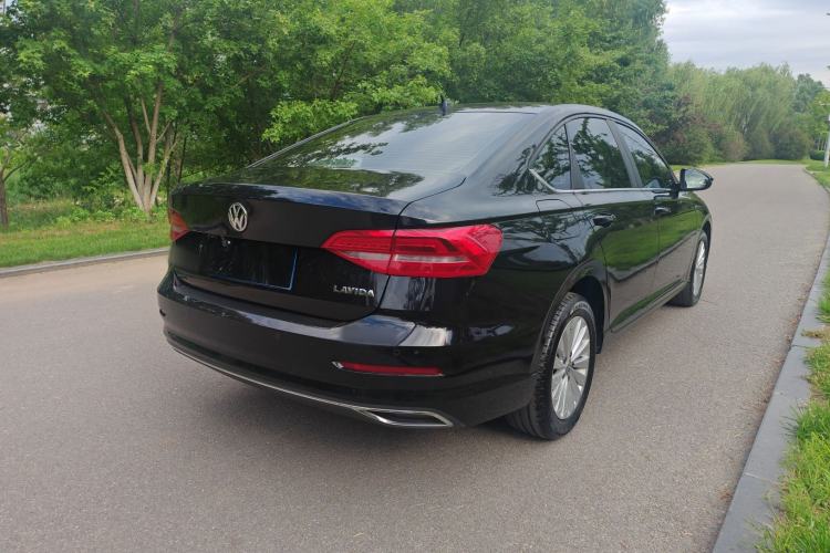 Used Volkswagen Lavida 2019 1.5L Manual Comfort Edition China VI Standard Exterior 4