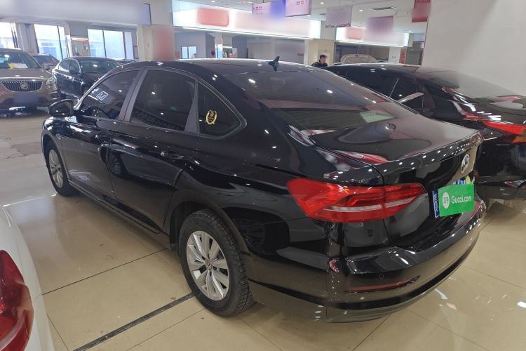 Used Volkswagen Lavida 2019 1.5L Automatic Fashion Edition China VI Exterior 4