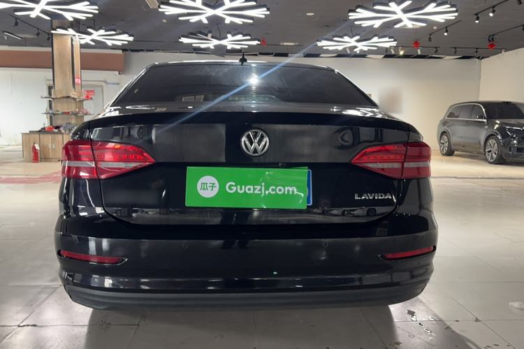 Used Volkswagen Lavida 2019 1.5L Automatic Fashion Edition China VI Exterior 5