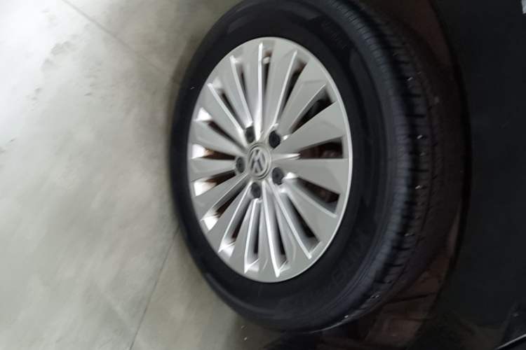 Used Volkswagen Lavida 2019 1.5L Automatic Vision Edition China VI Standard Exterior 5