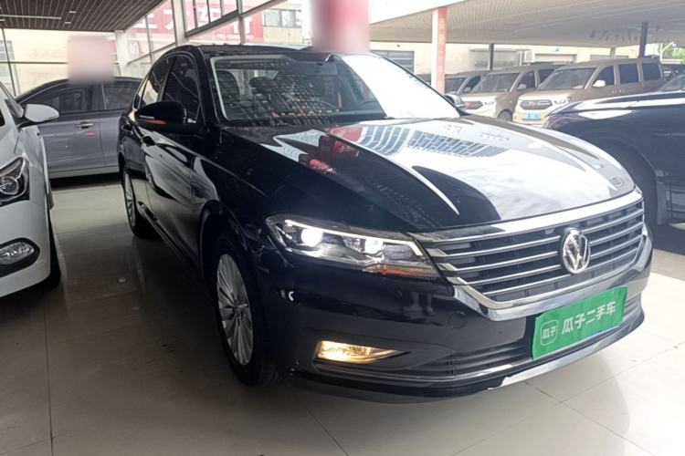 Used Volkswagen Lavida 2019 1.5L Automatic Comfort Edition China VI Standard Front Right 45 Deg