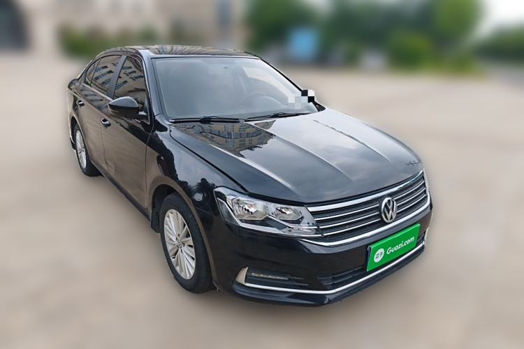 Used Volkswagen Lavida 2019 Lavida Start 1.5L Manual Comfort Edition China VI Standard Front Right 45 Deg