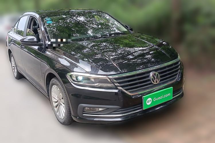 Used Volkswagen Lavida 2019 1.5L Automatic Comfort Edition China VI Standard Front Right 45 Deg