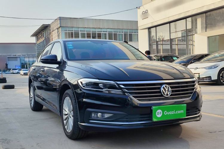 Used Volkswagen Lavida 2019 280TSI DSG Comfort Edition China VI standard Front Right 45 Deg