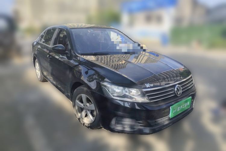 Used Volkswagen Lavida 2019 Lavida Start 1.5L Manual Fashion Edition China VI Standard Front Right 45 Deg