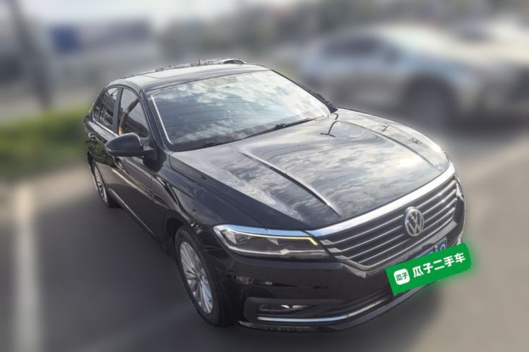 Used Volkswagen Lavida 2019 1.5L Automatic Comfort Edition China VI Standard Front Right 45 Deg