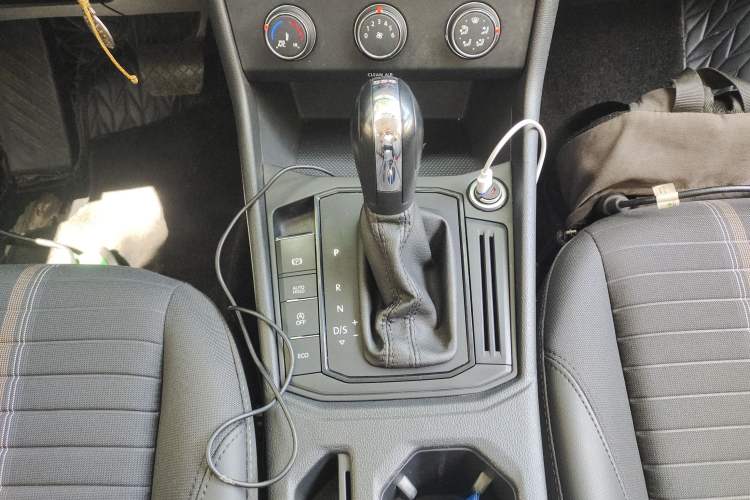 Used Volkswagen Lavida 2019 280TSI DSG Comfort Edition China VI standard Gear Lever