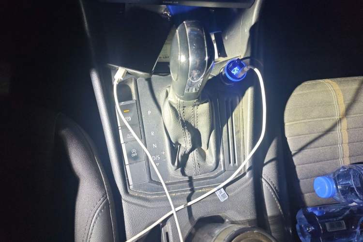 Used Volkswagen Lavida 2019 1.5L Automatic Vision Edition China VI Standard Gear Lever
