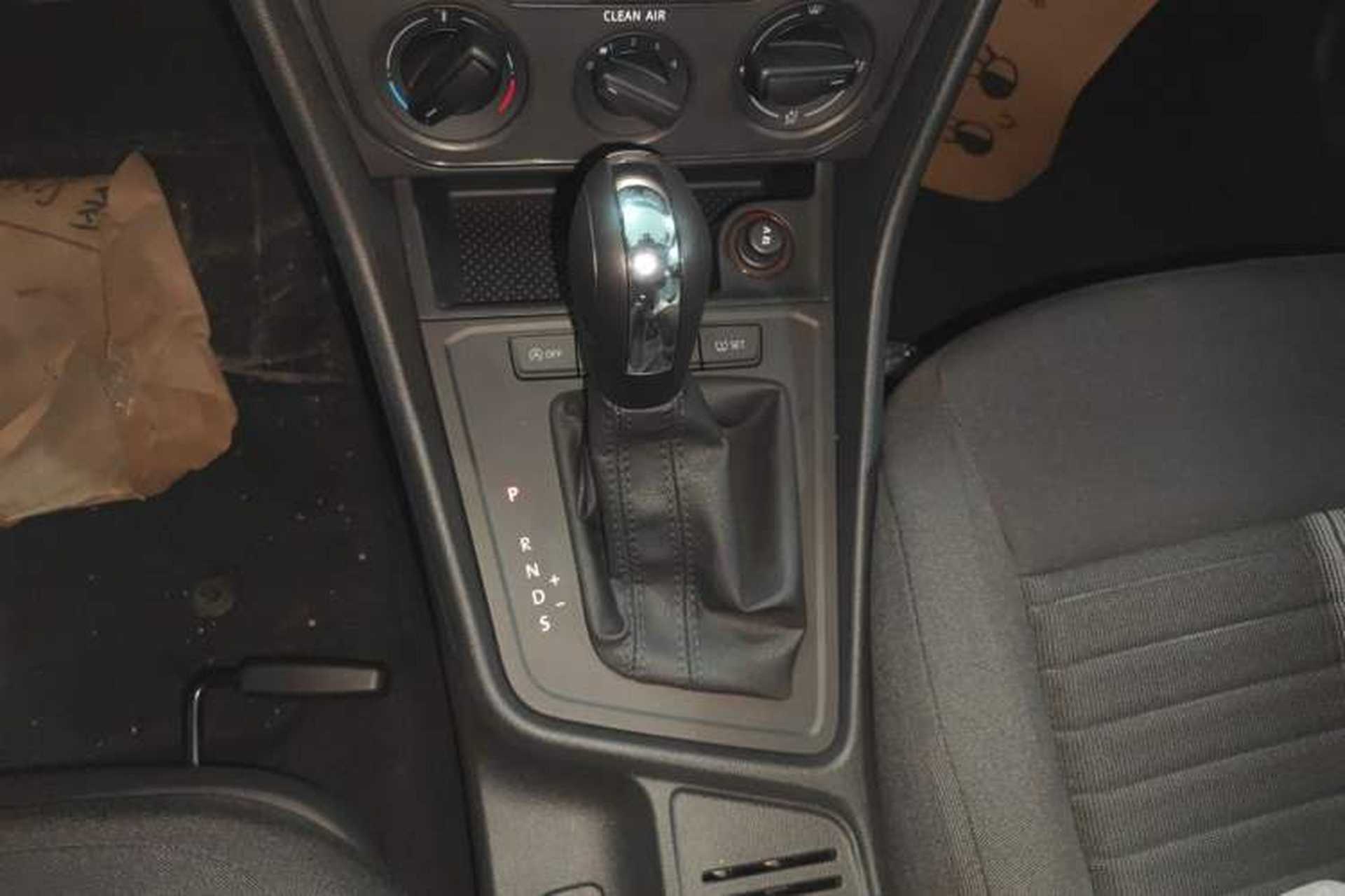 Used Volkswagen Lavida 2019 Lavida Start 1.5L Automatic Trendy Version China VI Standard Gear Lever