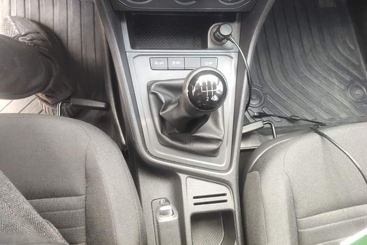 Used Volkswagen Lavida 2019 Lavida Start 1.5L Manual Fashion Edition China VI Standard Gear Lever