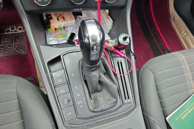 Used Volkswagen Lavida 2019 280TSI DSG Comfort Edition China VI standard Gear Lever