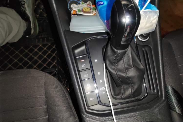 Used Volkswagen Lavida 2019 280TSI DSG Comfort Edition China VI standard Gear Lever