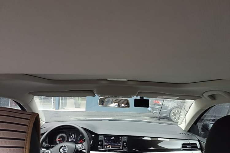 Used Volkswagen Lavida 2019 1.5L Automatic Comfort Edition China VI Standard Headliner