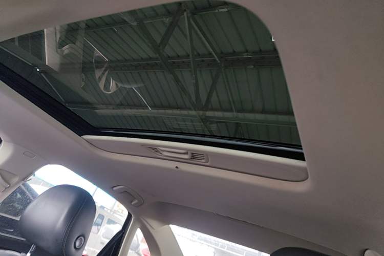 Used Volkswagen Lavida 2019 1.5L Automatic Comfort Edition China VI Standard Headliner