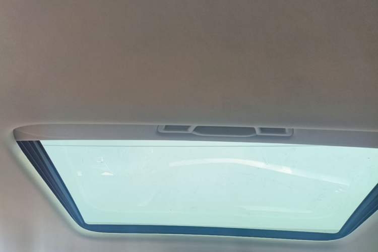 Used Volkswagen Lavida 2019 1.5L Automatic Comfort Edition China VI Standard Headliner