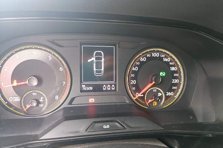 Used Volkswagen Lavida 2019 1.5L Automatic Comfort Edition China VI Standard Instrument Cluster