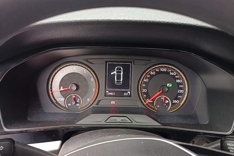 Used Volkswagen Lavida 2019 1.5L Automatic Comfort Edition China VI Standard Instrument Cluster