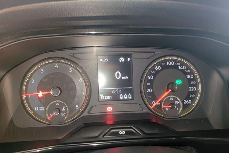 Used Volkswagen Lavida 2019 1.5L Automatic Comfort Edition China VI Standard Instrument Cluster