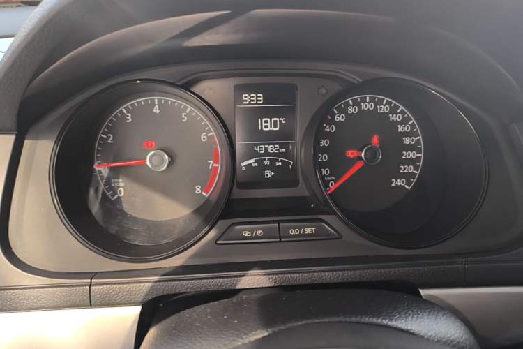 Used Volkswagen Lavida 2019 Lavida Start 1.5L Manual Fashion Edition China VI Standard Instrument Cluster