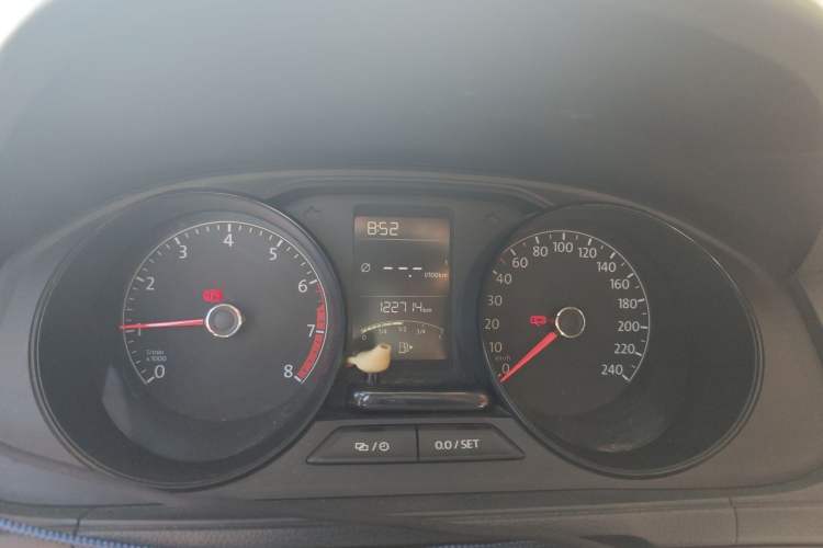 Used Volkswagen Lavida 2019 Lavida Start 1.5L Manual Fashion Edition China VI Standard Instrument Cluster
