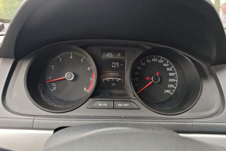 Used Volkswagen Lavida 2019 Lavida Start 1.5L Automatic Trendy Version China VI Standard Instrument Cluster