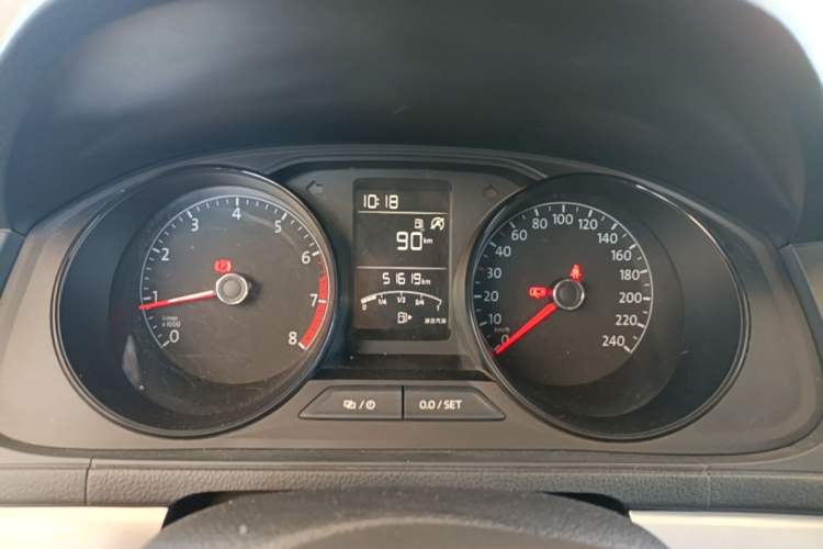 Used Volkswagen Lavida 2019 Lavida Start 1.5L Manual Fashion Edition China VI Standard Instrument Cluster