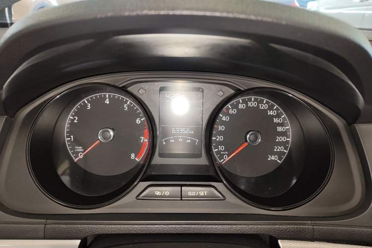 Used Volkswagen Lavida 2019 Lavida Start 1.5L Automatic Trendy Version China VI Standard Instrument Cluster