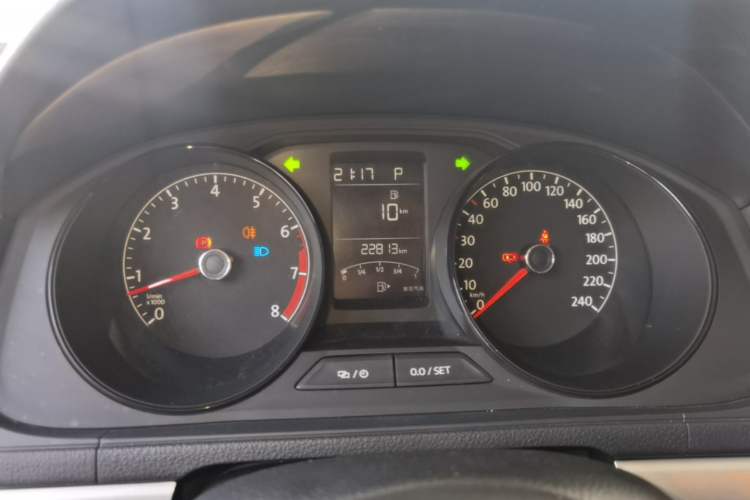Used Volkswagen Lavida 2019 Lavida Start 1.5L Automatic Trendy Version China VI Standard Instrument Cluster