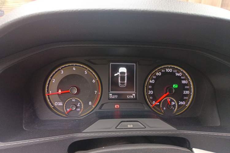 Used Volkswagen Lavida 2019 1.5L Automatic Fashion Edition China VI Instrument Cluster