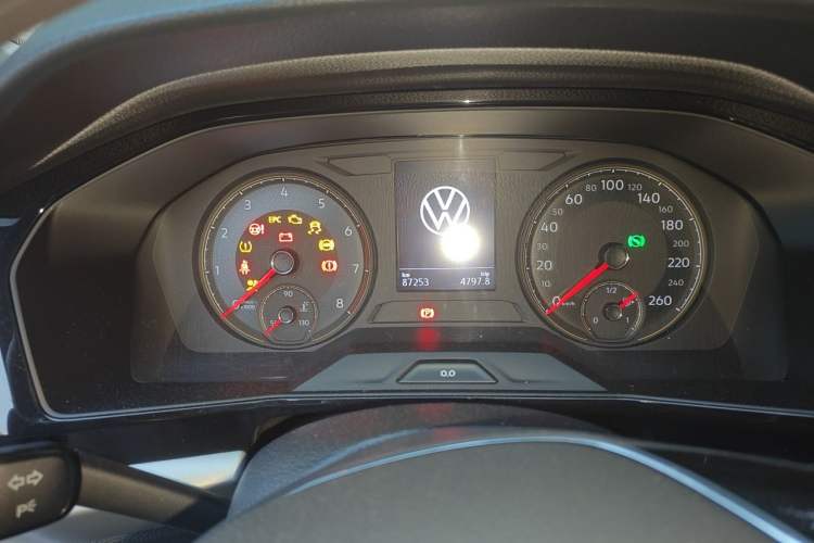 Used Volkswagen Lavida 2019 1.5L Automatic Vision Edition China VI Standard Instrument Cluster