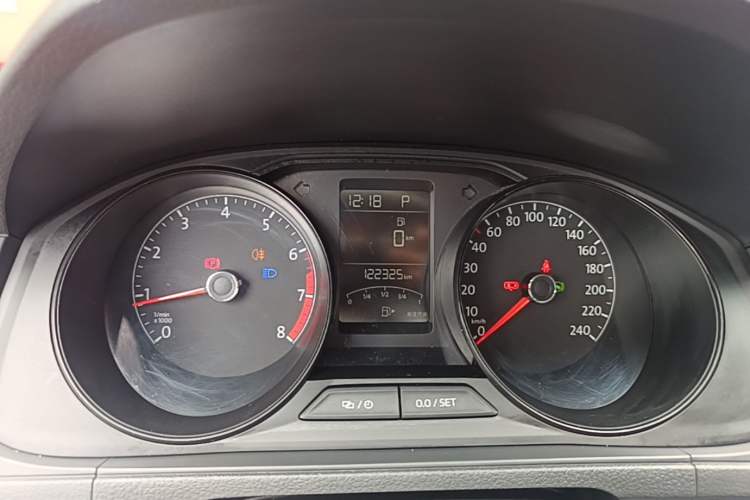 Used Volkswagen Lavida 2019 Lavida Start 1.5L Automatic Trendy Version China VI Standard Instrument Cluster