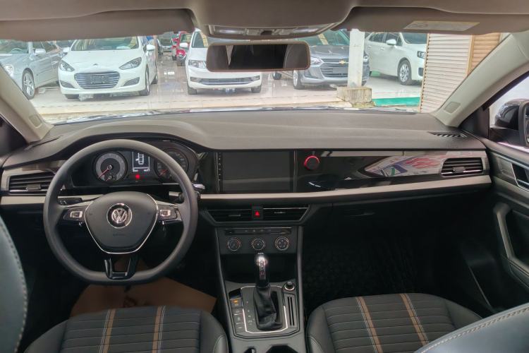 Used Volkswagen Lavida 2019 280TSI DSG Comfort Edition China VI standard Interior 1