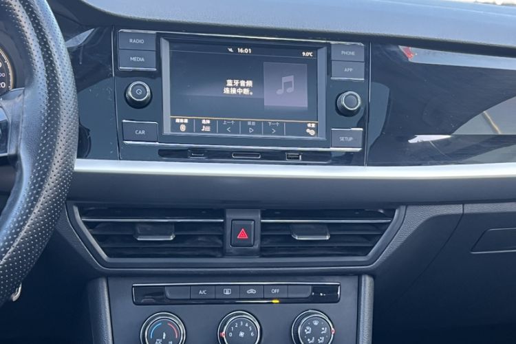 Used Volkswagen Lavida 2019 280TSI DSG Comfort Edition China VI standard Interior 10