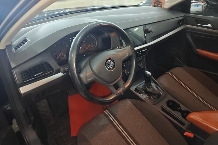 Used Volkswagen Lavida 2019 1.5L Automatic Fashion Edition China VI Interior 2