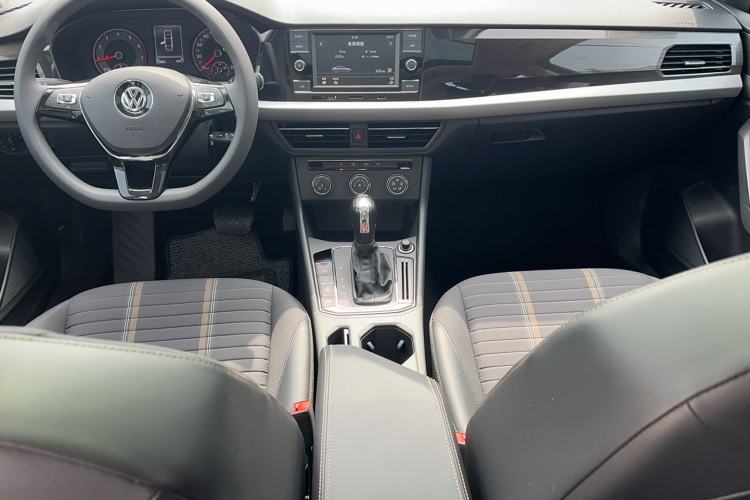 Used Volkswagen Lavida 2019 280TSI DSG Comfort Edition China VI standard Interior 3
