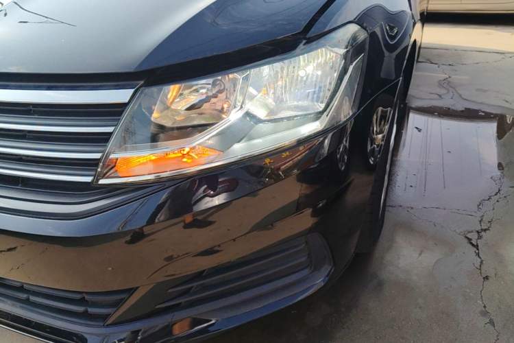 Used Volkswagen Lavida 2019 Lavida Start 1.5L Manual Fashion Edition China VI Standard Left Front Headlight