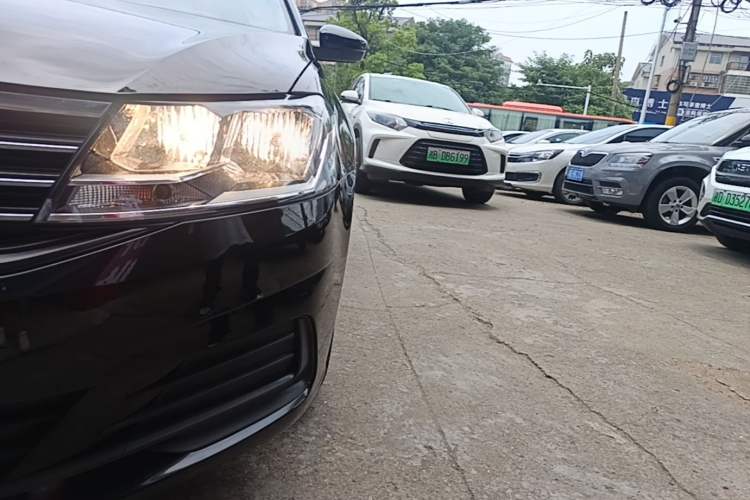 Used Volkswagen Lavida 2019 Lavida Start 1.5L Automatic Trendy Version China VI Standard Left Front Headlight