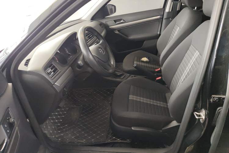 Used Volkswagen Lavida 2019 Lavida Start 1.5L Automatic Trendy Version China VI Standard Left Front Seat