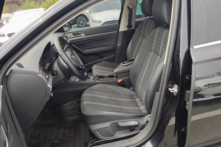 Used Volkswagen Lavida 2019 280TSI DSG Comfort Edition China VI standard Left Front Seat