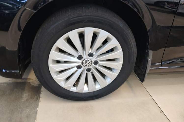 Used Volkswagen Lavida 2019 1.5L Automatic Comfort Edition China VI Standard Left Front Wheel Hub