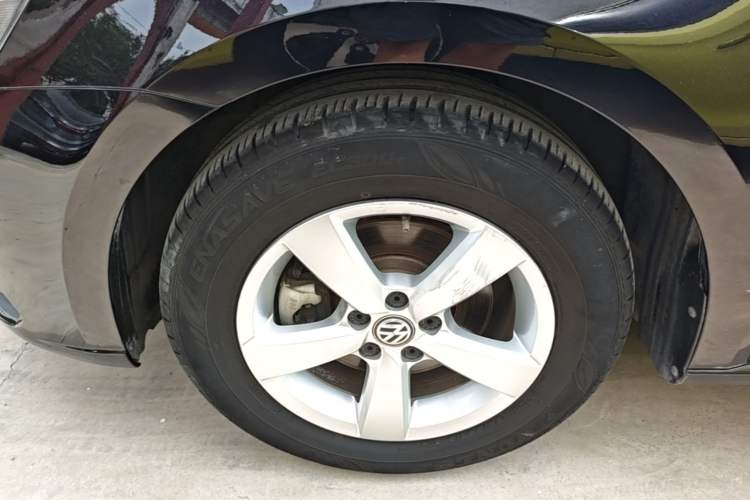 Used Volkswagen Lavida 2019 Lavida Start 1.5L Automatic Trendy Version China VI Standard Left Front Wheel Hub