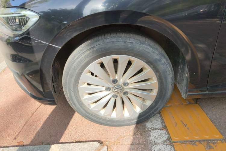 Used Volkswagen Lavida 2019 1.5L Automatic Comfort Edition China VI Standard Left Front Wheel Hub