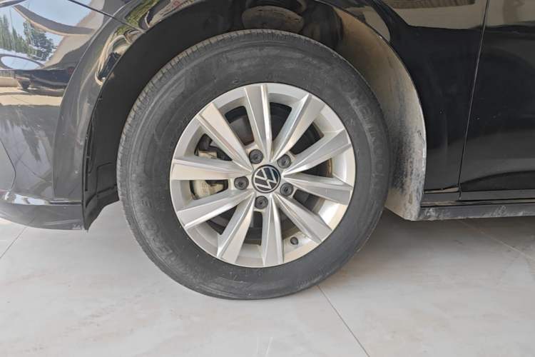 Used Volkswagen Lavida 2019 1.5L Automatic Comfort Edition China VI Standard Left Front Wheel Hub