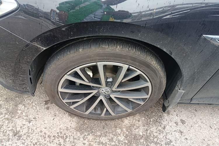 Used Volkswagen Lavida 2019 280TSI DSG Luxury Edition China VI Standard Left Front Wheel Hub