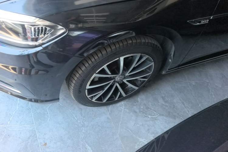 Used Volkswagen Lavida 2019 280TSI DSG Luxury Edition China VI Standard Left Front Wheel Hub