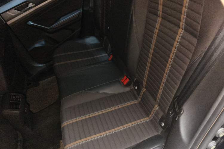 Used Volkswagen Lavida 2019 280TSI DSG Comfort Edition China VI standard Left Rear Seat