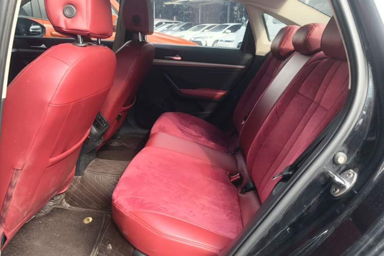 Used Volkswagen Lavida 2019 1.5L Automatic Fashion Edition China VI Left Rear Seat