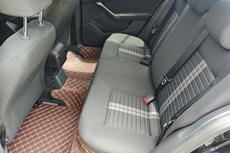 Used Volkswagen Lavida 2019 Lavida Start 1.5L Automatic Trendy Version China VI Standard Left Rear Seat