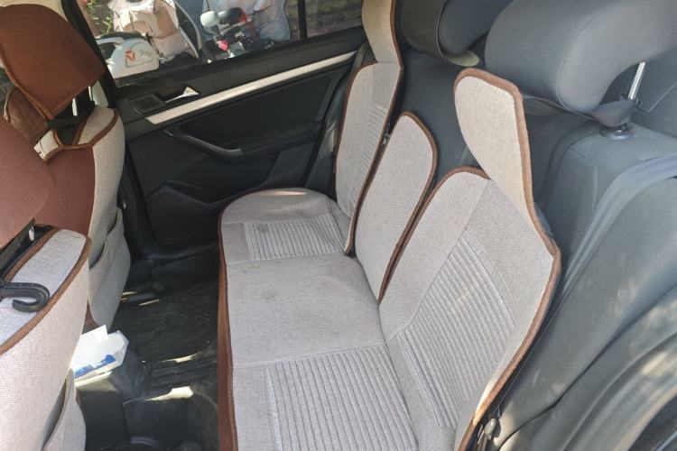 Used Volkswagen Lavida 2019 Lavida Start 1.5L Manual Fashion Edition China VI Standard Left Rear Seat